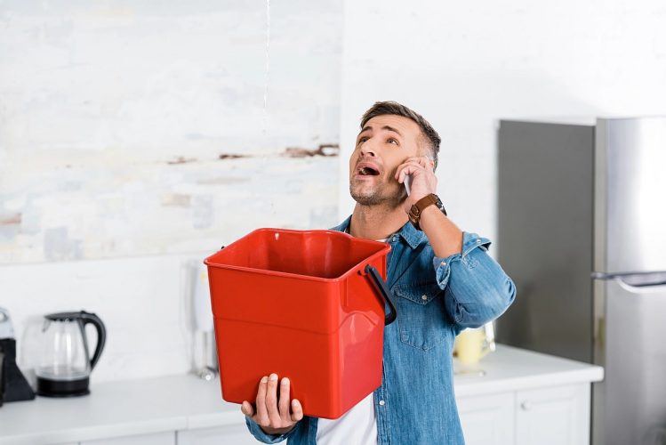 urgence fuite au plafond