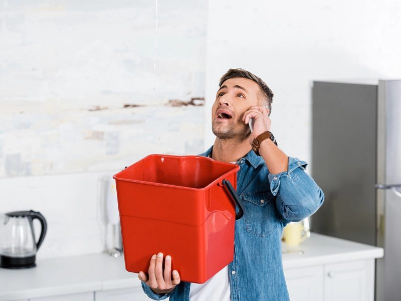urgence fuite au plafond